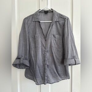 Ann Taylor 3/4 sleeve button down blouse